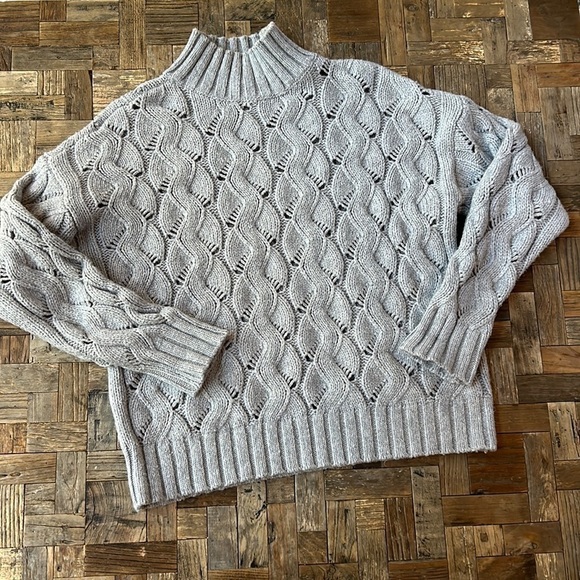 Vince Camuto Gray Chunky Cable Knit Sweater - Picture 1 of 6